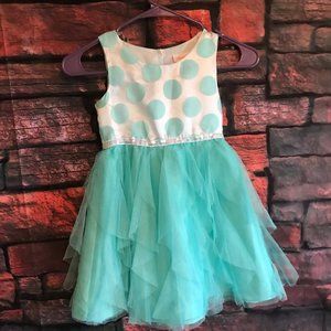 Youngland Girls Aqua Polkadot Dress.  Girls size 6
